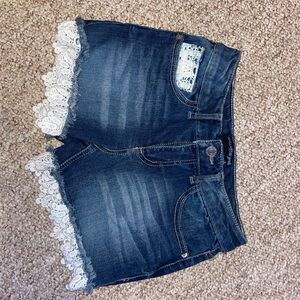 Girls Vanilla Star jean shorts size 12 in girls